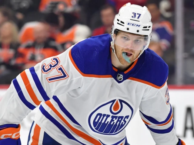 Foegele's time with Oilers is done after signing with Kings