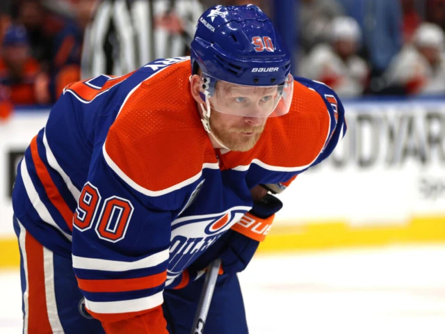 Oilers bring back Perry on 1-year, $1.4M deal
