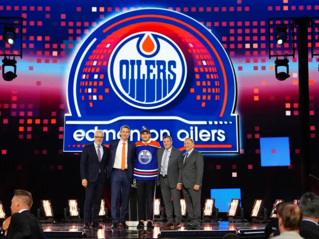 How did experts grade the Edmonton Oilers 2024 NHL draft?