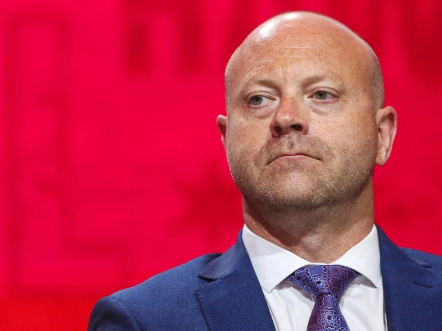 Watch Live: Oilers introduce new GM Stan Bowman