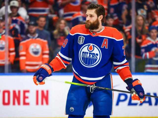 Four key storylines for Edmonton Oilers fans to follow the rest of this summer