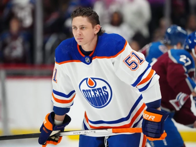 What the Edmonton Oilers can expect from defenceman Troy Stecher