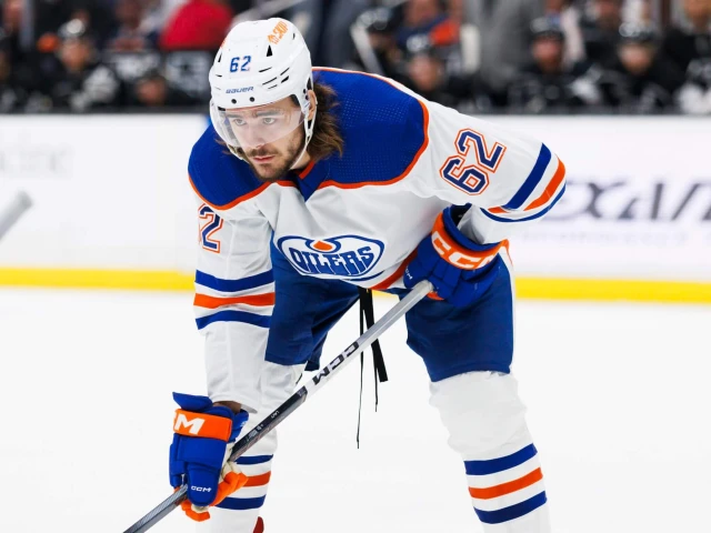 Which Edmonton Oilers roster spots could go to a potential impact rookie?