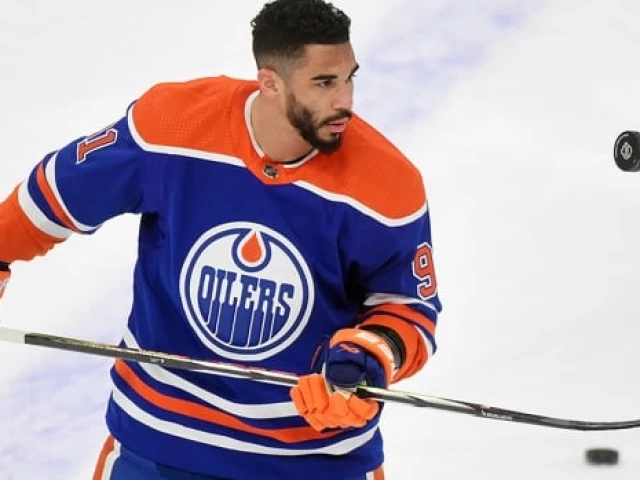 Oilers' Evander Kane to have surgery, miss start of NHL season