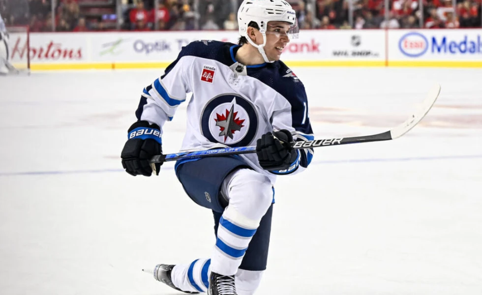 Jets' Heinola out indefinitely with ankle infection