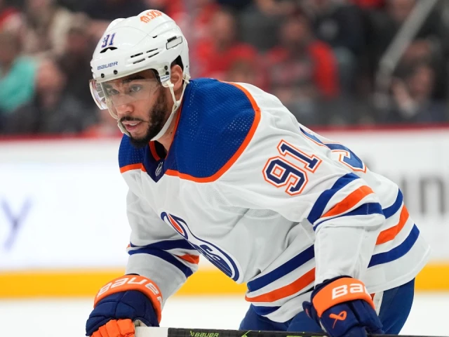 Oilers’ Evander Kane not expected to return until 2025 after undergoing surgery