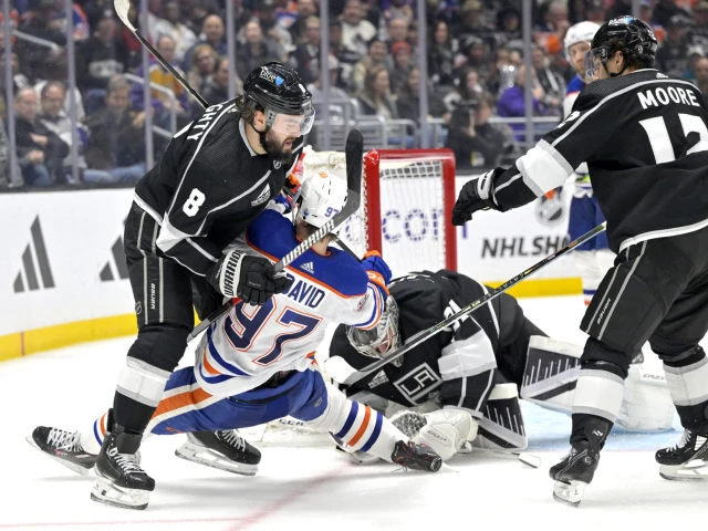 NHL Notebook: Kings defenceman Drew Doughty out indefinitley with broken ankle