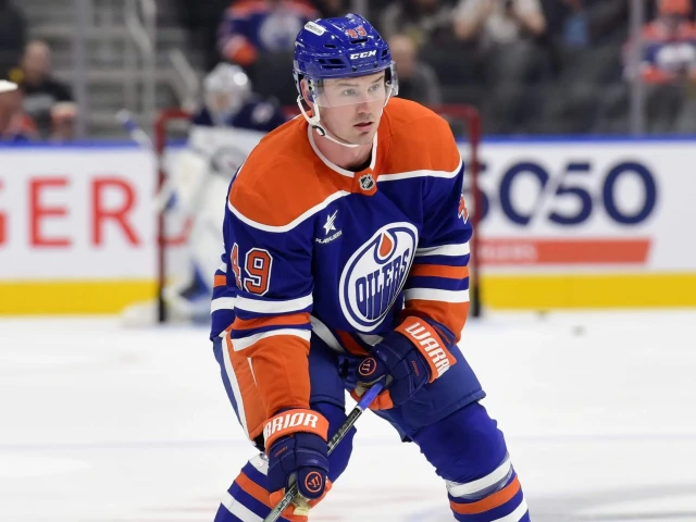 How is the Edmonton Oilers' defence shaping up in preseason?