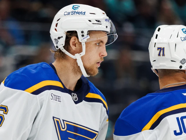 Former Oilers Dylan Holloway and Philip Broberg link up for goal in first game with Blues