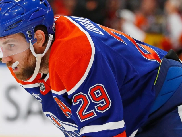 Oilers' Draisaitl asked if he was benched by Knoblauch: 