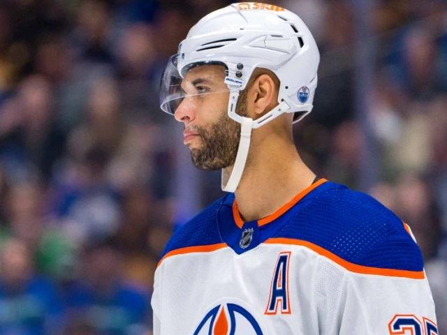 Oilers trying strange new strategy with Darnell Nurse