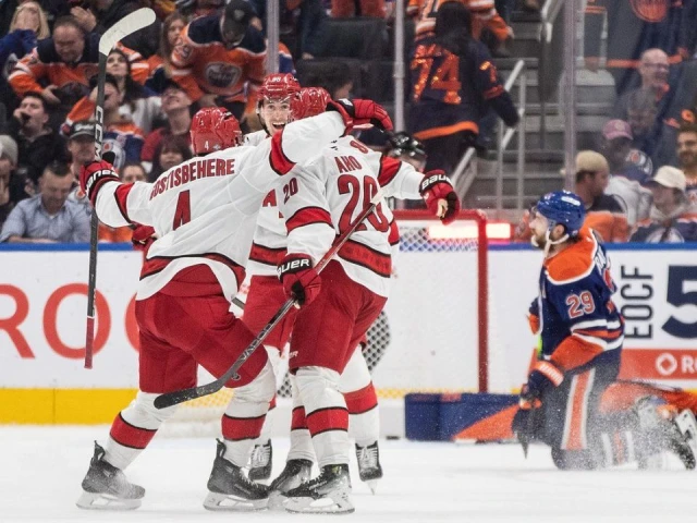 Sebastian Aho, Hurricanes storm back to beat Oilers in overtime