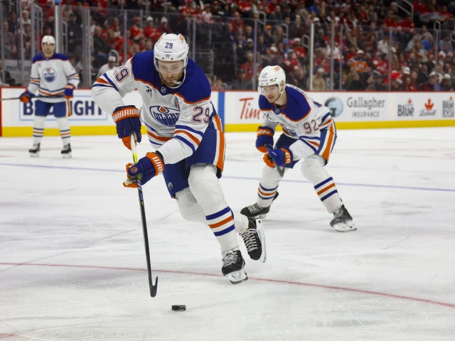 Leon Draisaitl’s three-point night powers Oilers 3-2 comeback win in Detroit