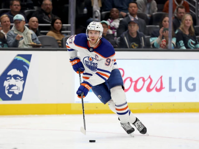 Connor McDavid expected to miss 2-3 weeks with injury: How do Oilers replace the irreplaceable?