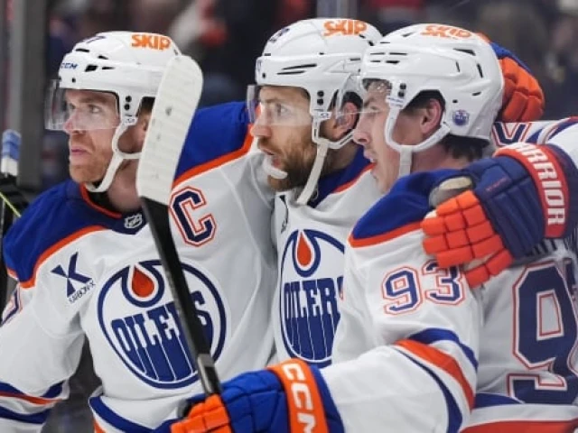 Oilers' struggling power play ignites in 7-3 win over Vancouver