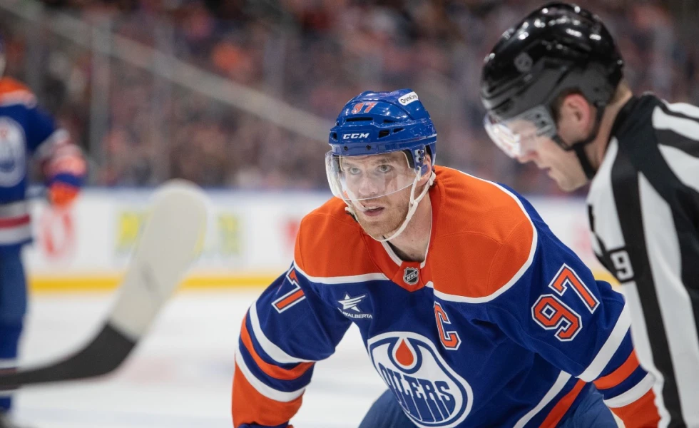 McDavid on brink of 1,000 points after huge performance in Oilers’ OT win