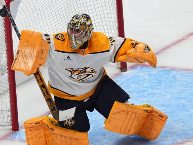 Brandt Plays: Predators’ Saros makes ridiculous pad save