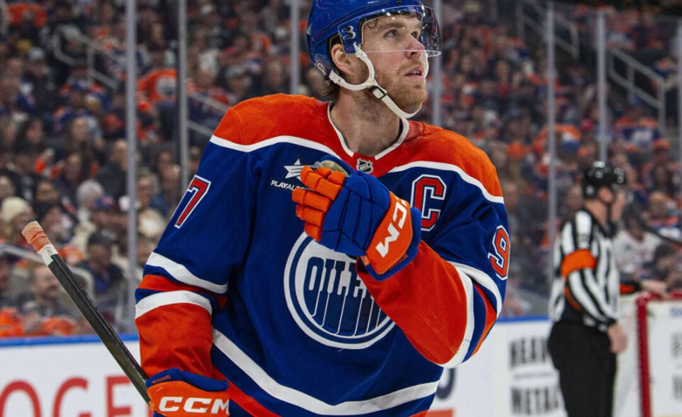 Charting McDavid's path to 2,000 points