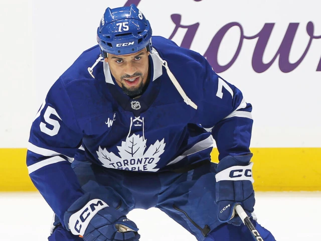 Leafs' Reaves suspended 5 games for hit to head of Oilers' Nurse