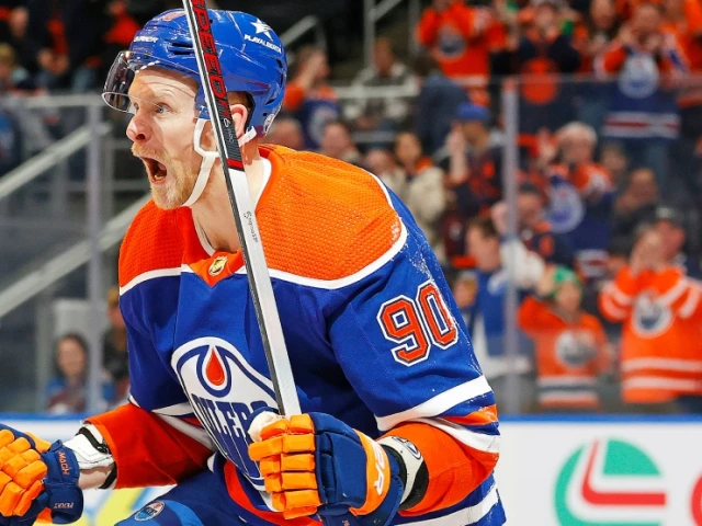 Oilers' Perry says he wants to play for five more years