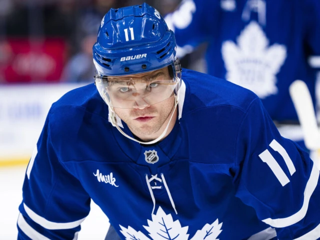 Maple Leafs down another forward with Domi on IR