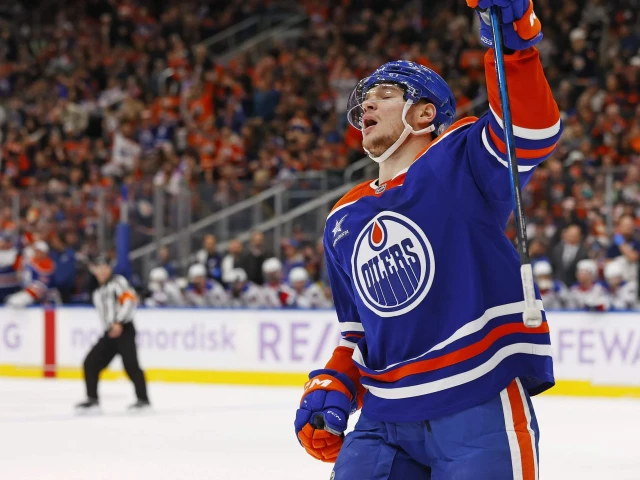 Finally, the Oilers' Vasily Podkolzin finds the net: 'It was electric'