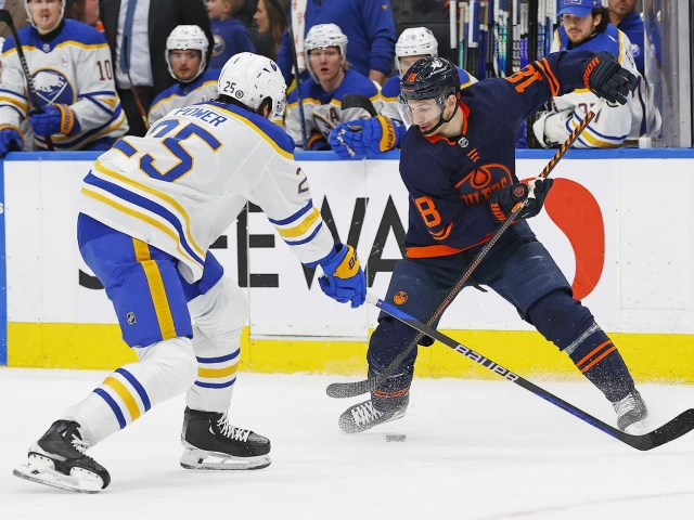 Jeff Marek dishes on the Oilers’ hesitancy to overpay right now and the Sabres as a potential trade partner