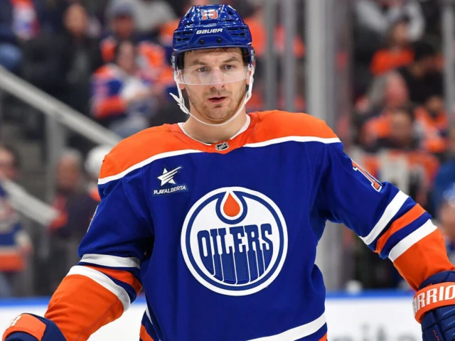 Oilers get Hyman back vs. Blue Jackets