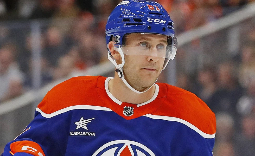 Canadiens acquire Noel Hoefenmayer from Oilers in exchange for Jacob Perreault