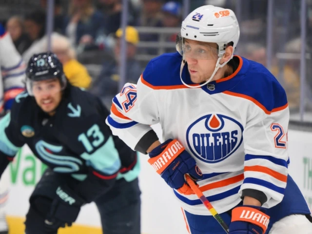 Edmonton Oilers lose Dermott to another team, get nothing in return