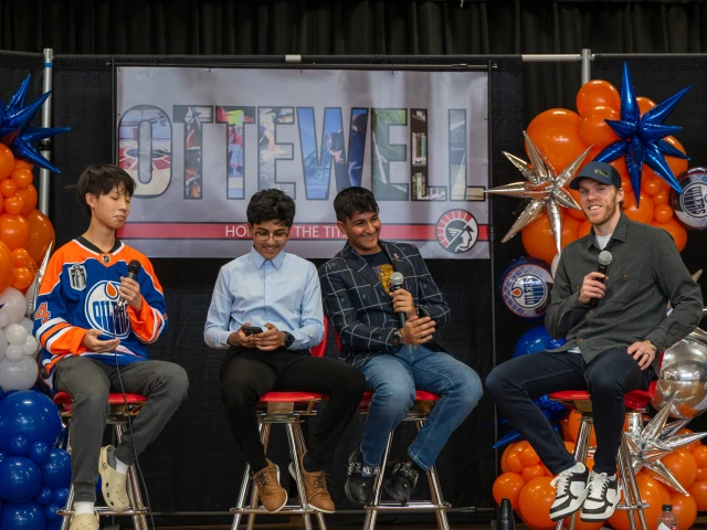 Oilers’ Connor McDavid brings smiles to Ottewell School after winning the Ben Stelter School Fundraiser