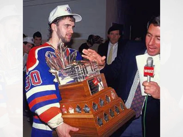 Throwback Thursday: The Oilers defeat the Bruins in the 1988 and 1990 Stanley Cup Finals