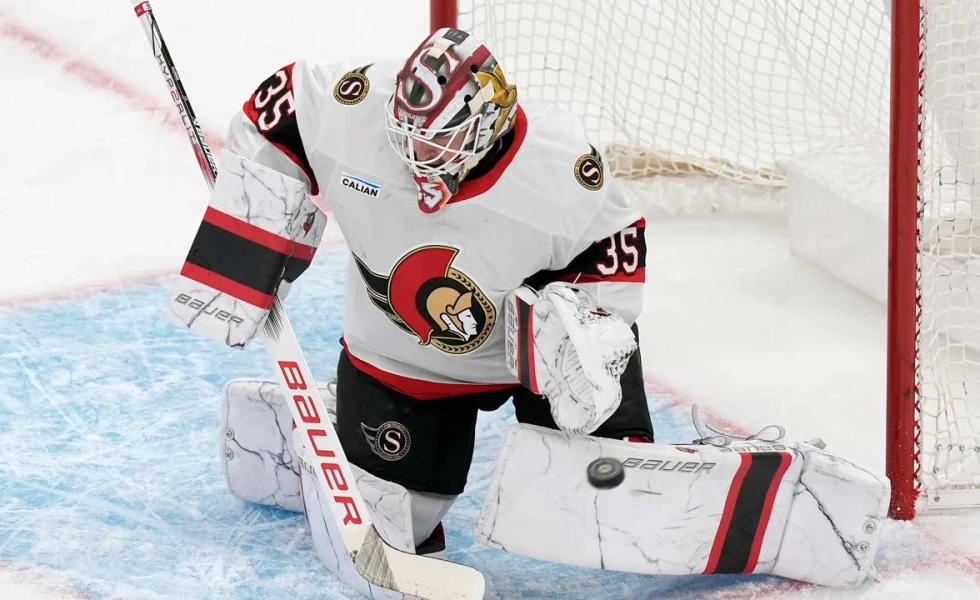 Senators’ Ullmark exits game vs. Oilers with upper-body injury