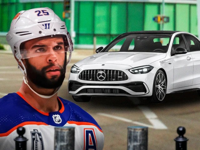 Check out Darnell Nurse’s surprising $90K car collection, with photos