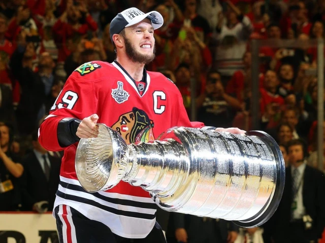 Are the Oilers one of the teams interested in Jonathan Toews’ NHL comeback?