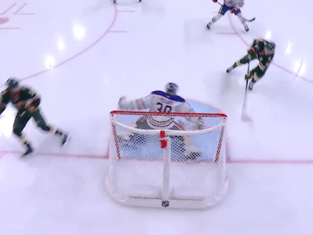 Pickard robs Eriksson Ek as Oilers get caught on line change