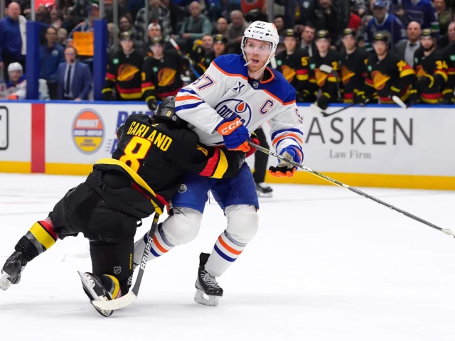 Connor McDavid deserves a suspension — but where were the referees?