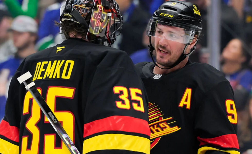 DeBrusk lauds Miller's effort amid trade talks: 'Happy he was playing for us'