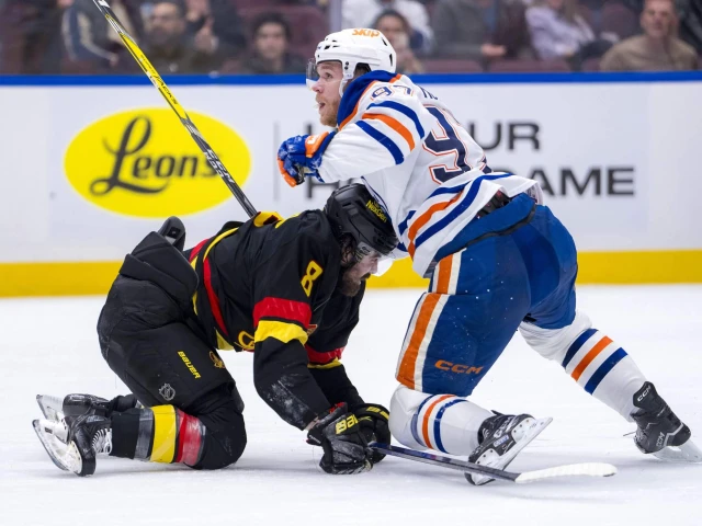 Connor McDavid's cross-check and the questions about Oilers' physical play
