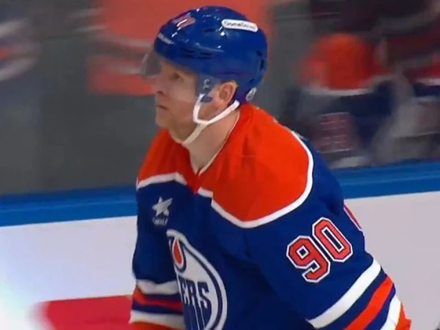 Perry avoids nacho platter to blast one-timer goal