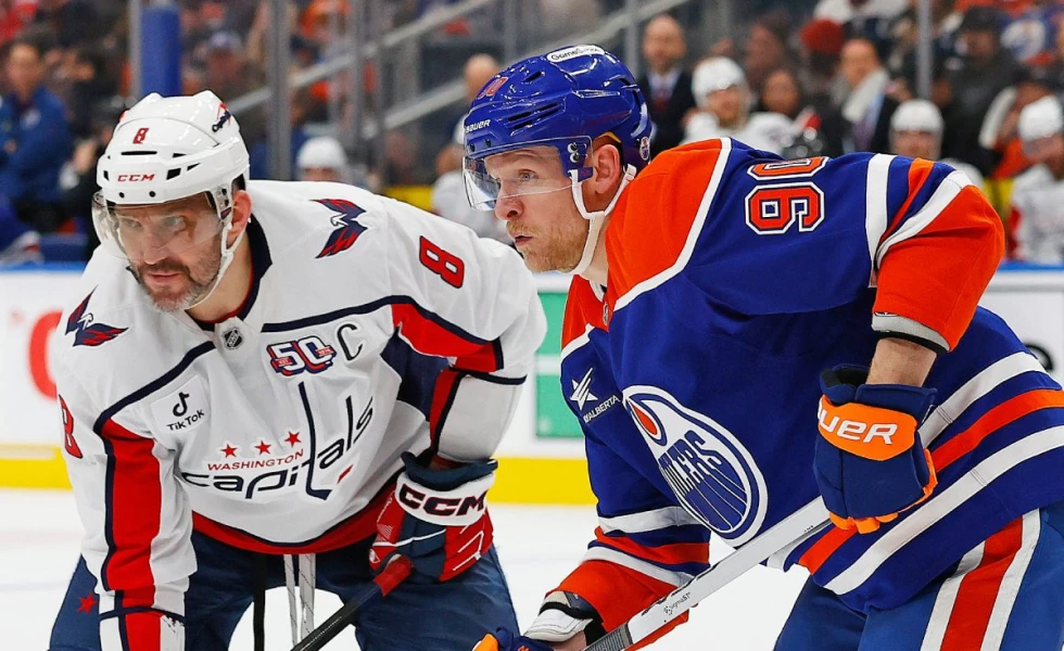 Nachos thrown on ice as Oilers’ Corey Perry scores