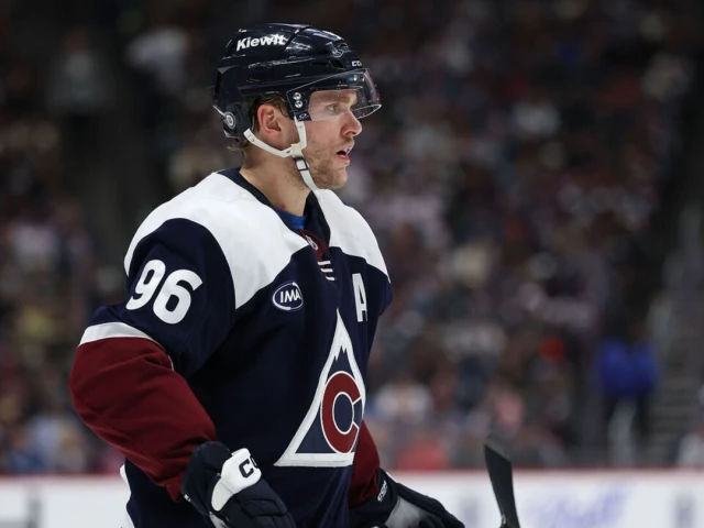 Report: Avalanche trading Rantanen to Hurricanes in 3-way deal