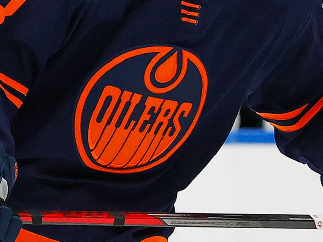 Oilers sign Tyler Palmer to amateur tryout deal, will be EBUG against Kraken