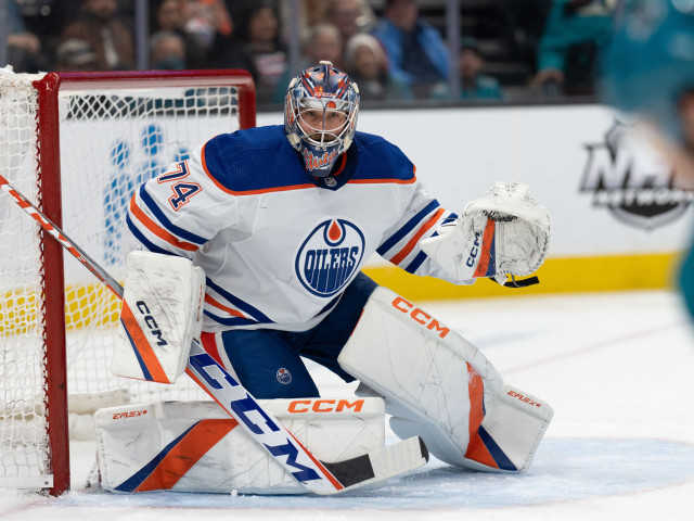 Will Stuart Skinner win the Oilers’ first Calder Trophy?