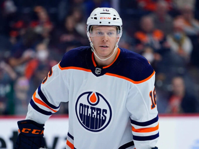 Lowetide: Oilers’ baffling 2016 draft takes another hit