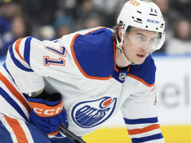 Seravalli: Edmonton Oilers and Ryan McLeod aren’t close on contract talks