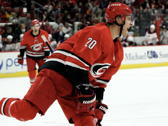 NHL Notebook: Carolina Hurricanes sign Sebastian Aho to eight-year contract extension, Toronto Maple Leafs place goaltender Matt Murray on LTIR, and more