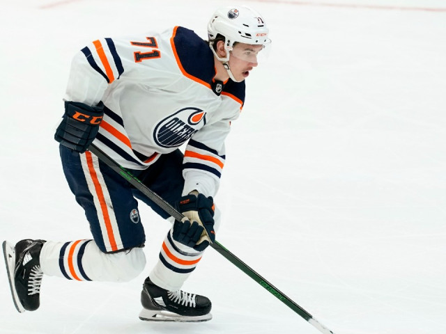 Oilers, Ryan McLeod avoid arbitration with two-year agreement