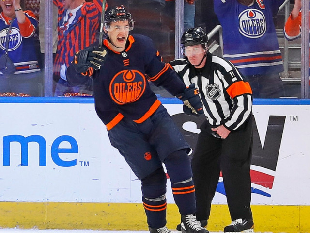 Oilers re-sign Ryan McLeod to two-year contract extension