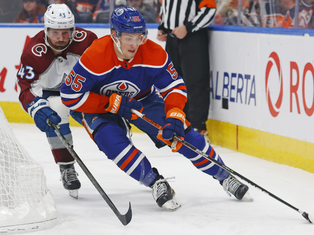 What should the Edmonton Oilers expect from Dylan Holloway this season?